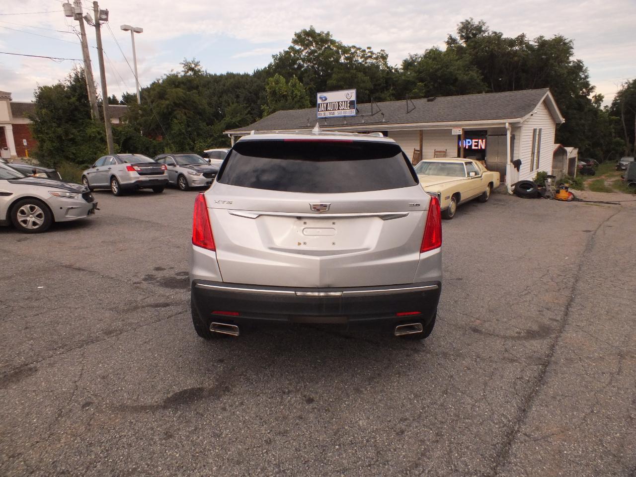 Cadillac XT5 FWD 4dr Luxury 2017
