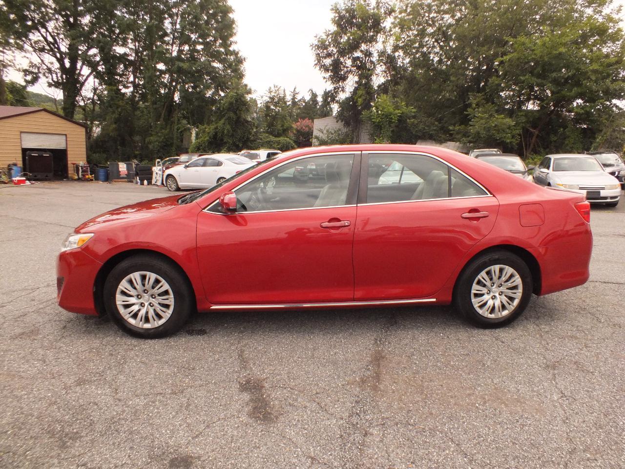 Toyota Camry 2014.5 4dr Sdn I4 Auto SE Sport (Natl) 2014