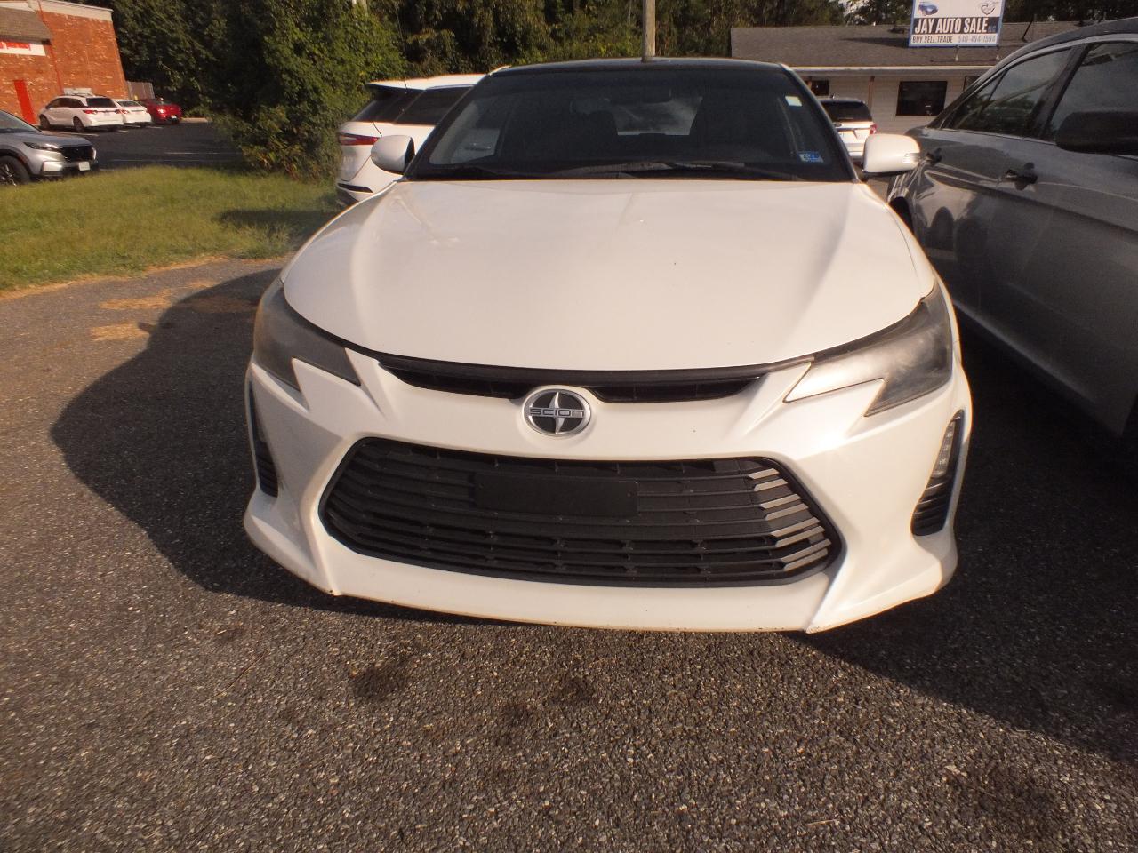 Scion tC 2dr HB Man (Natl) 2015