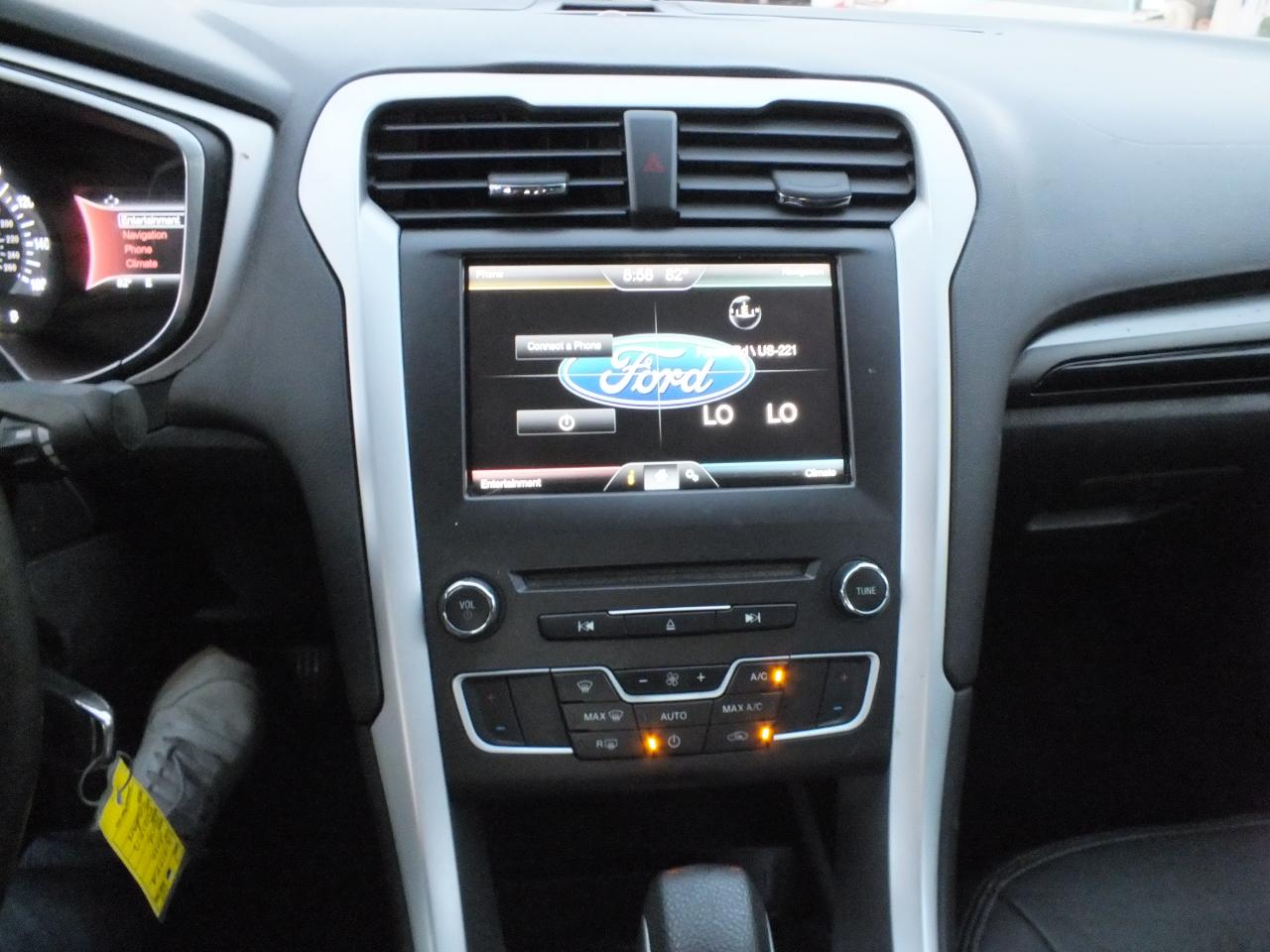 Ford Fusion 4dr Sdn SE FWD 2016
