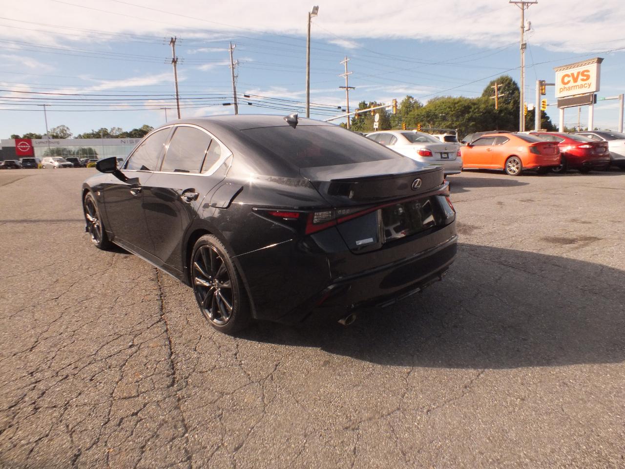 Lexus IS 350 4D Sedan 2021