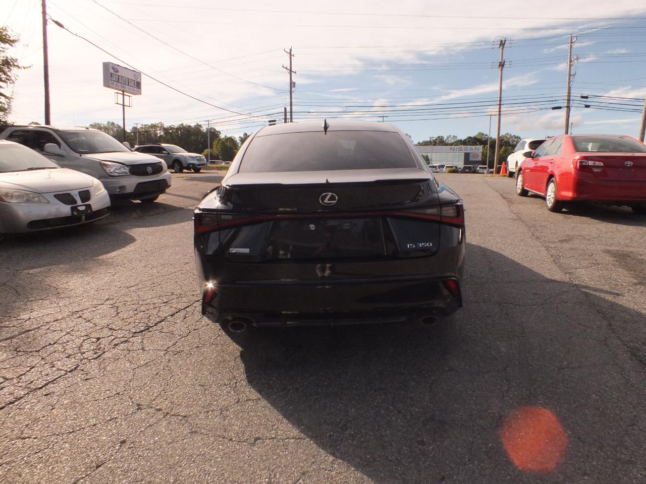 Lexus IS 350 4D Sedan 2021