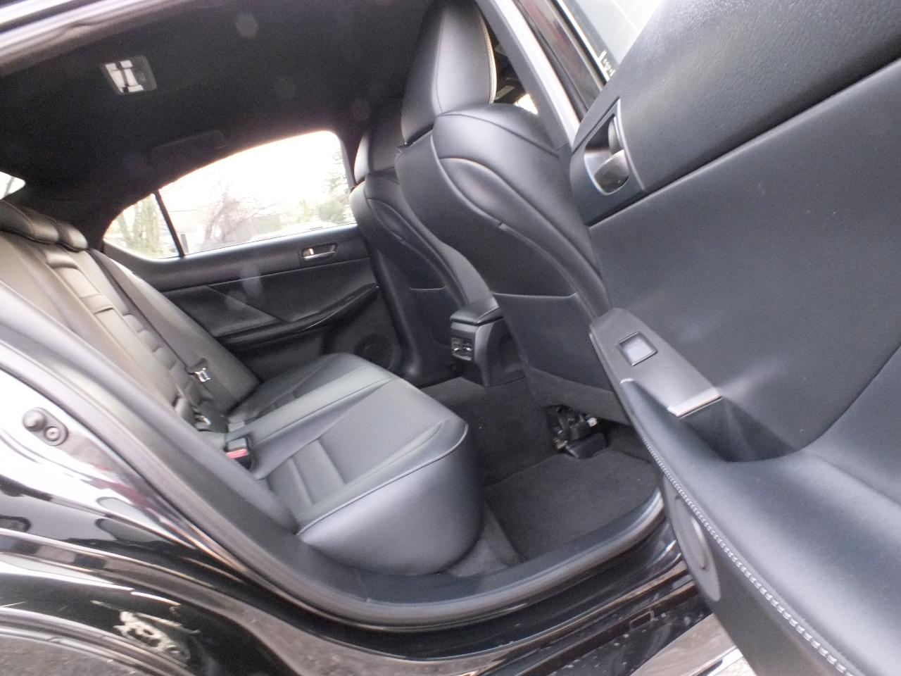 Lexus IS 350 4D Sedan 2021