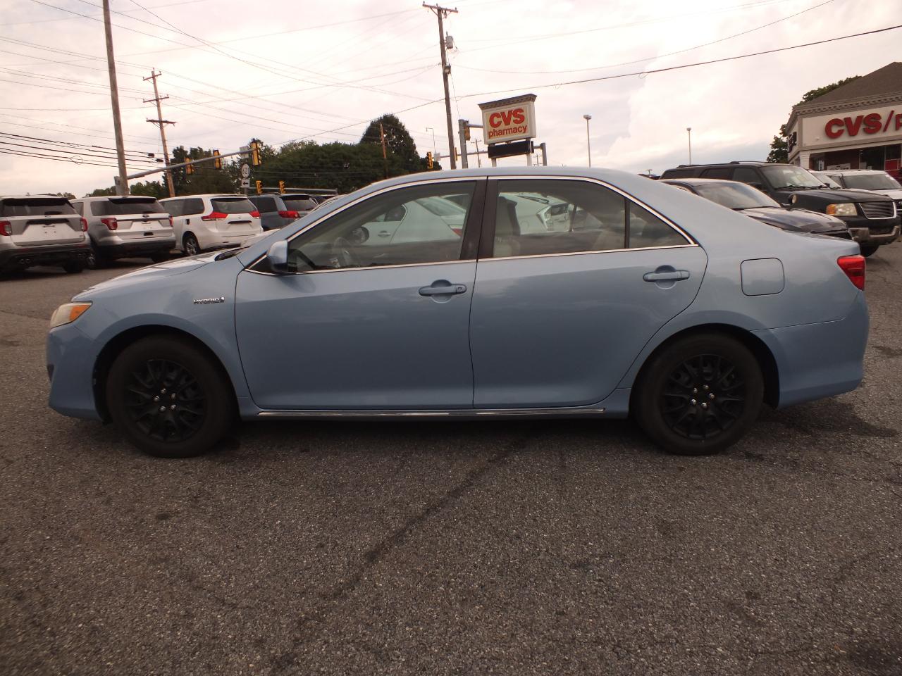 Toyota Camry Hybrid 4dr Sdn XLE (Natl) 2012