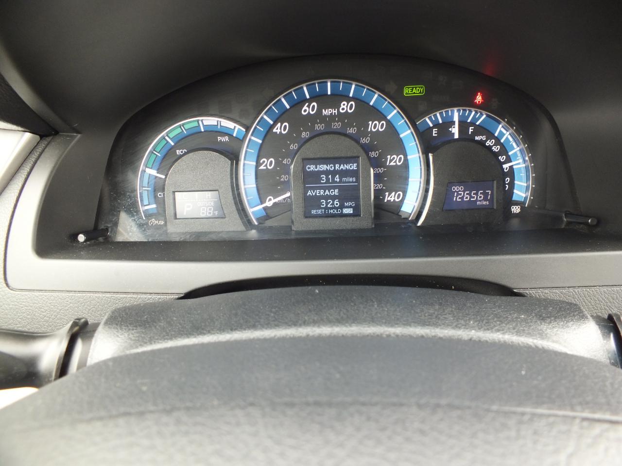 Toyota Camry Hybrid 4dr Sdn XLE (Natl) 2012