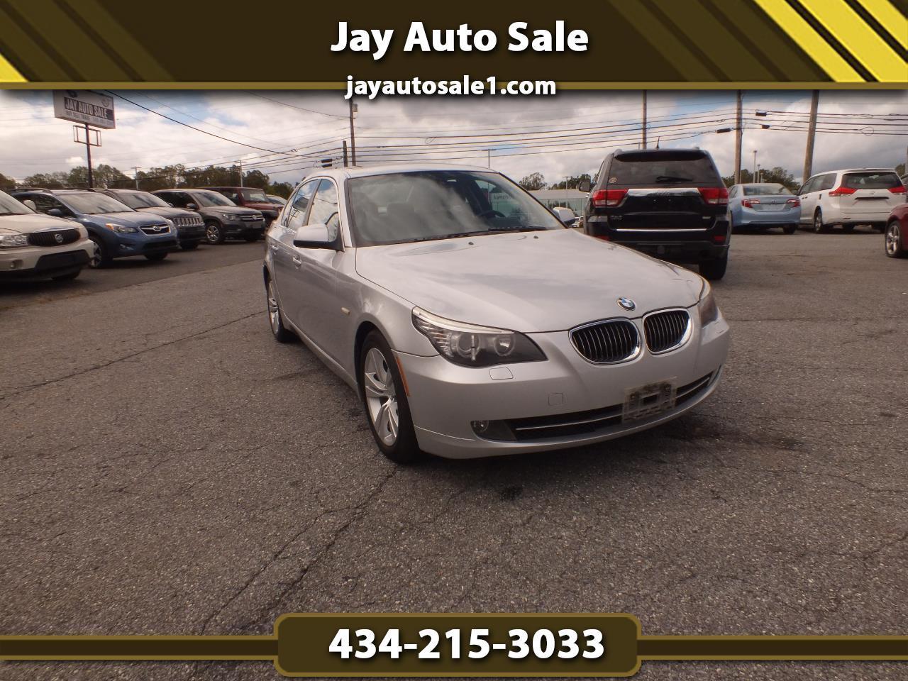 BMW 5 Series 4dr Sdn 528i RWD 2010