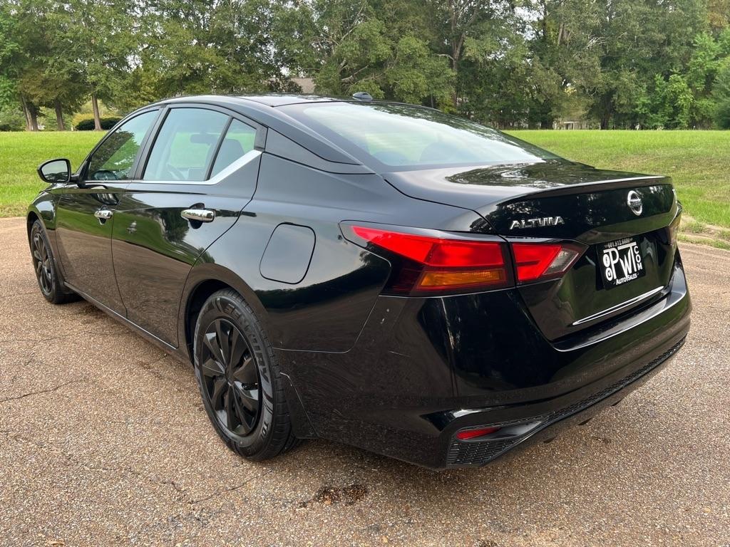 Nissan Altima 2.5 S Sedan 2019