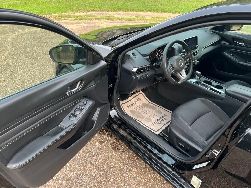 Nissan Altima 2.5 S Sedan 2019