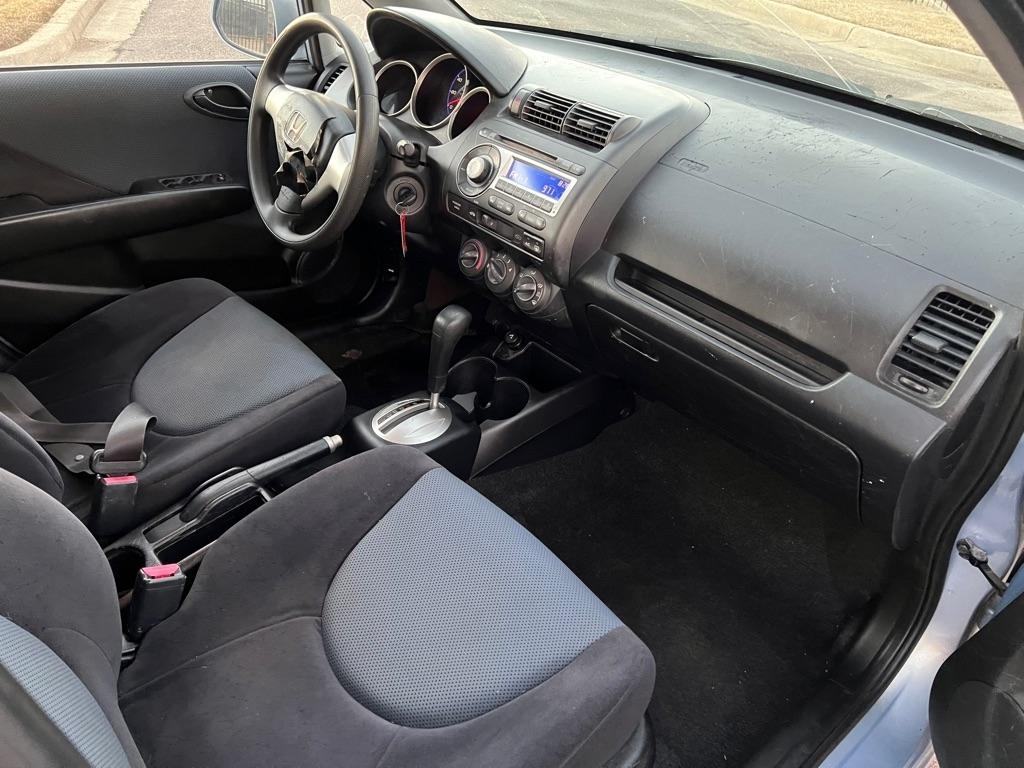 Honda Fit 5-Speed AT 2008