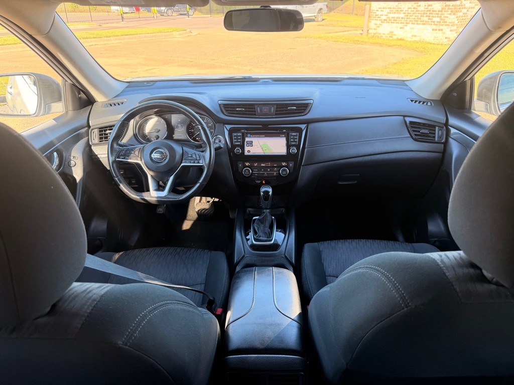 Nissan Rogue SV AWD 2017