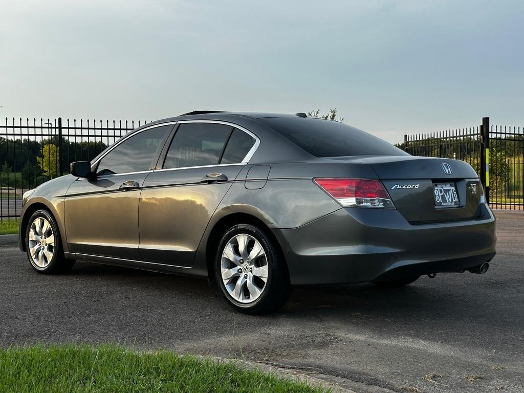 Honda Accord EX-L Sedan AT 2010