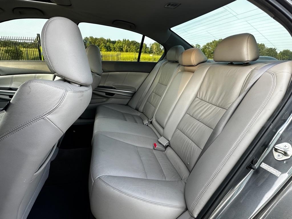 Honda Accord EX-L Sedan AT 2010