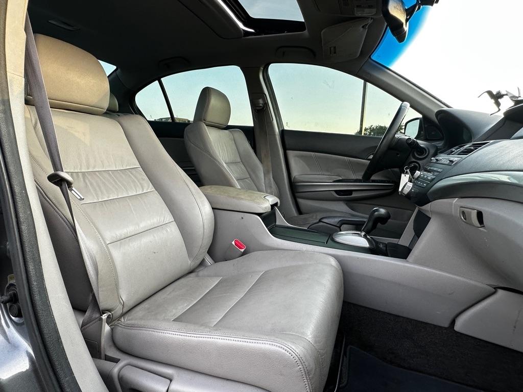 Honda Accord EX-L Sedan AT 2010