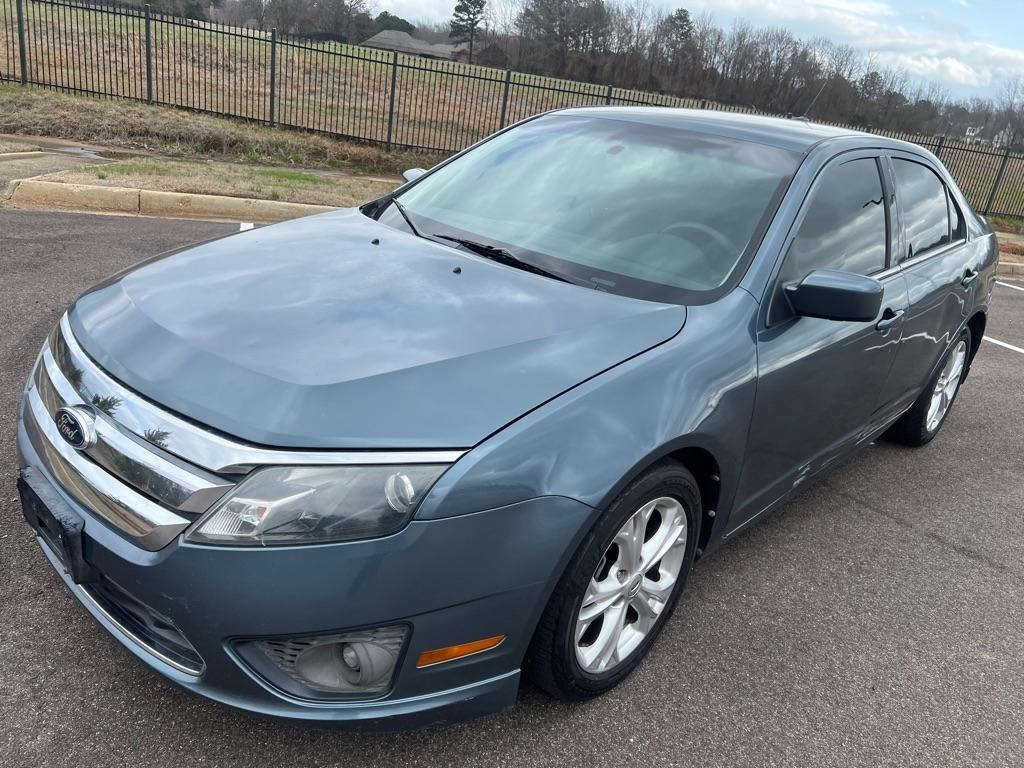 Ford Fusion SE 2012