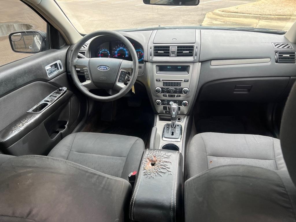 Ford Fusion SE 2012