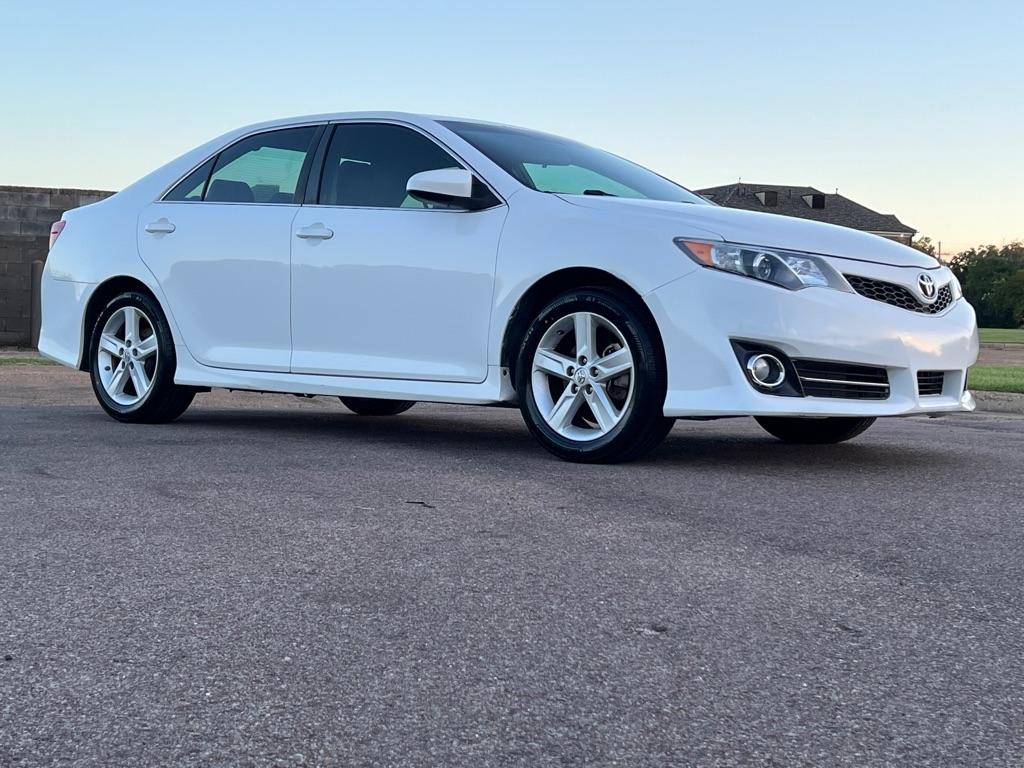 Toyota Camry L 2014