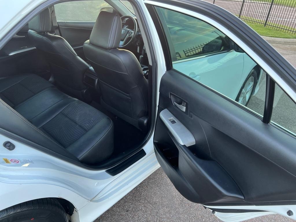 Toyota Camry L 2014