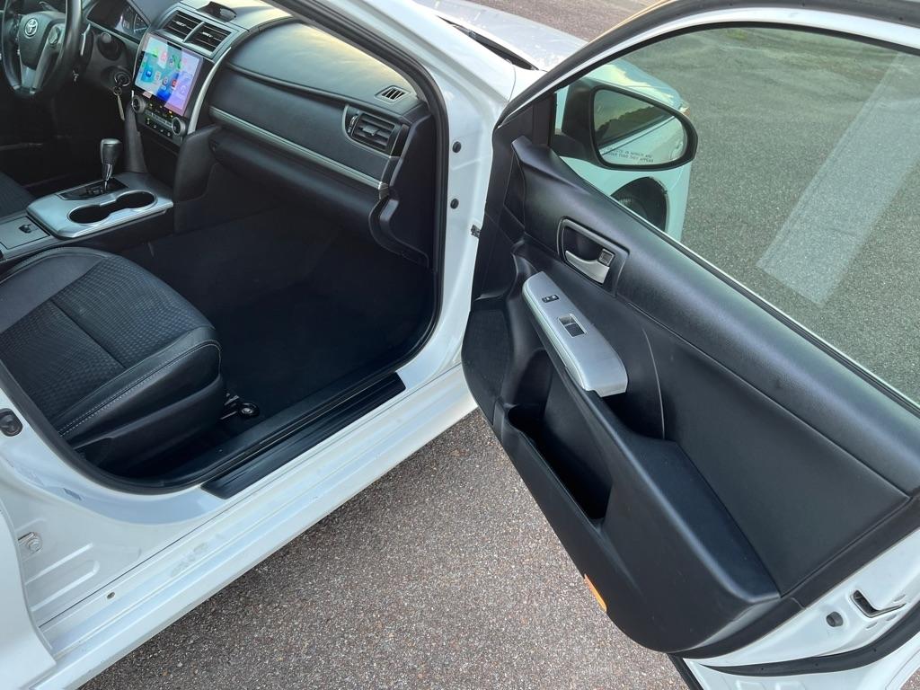 Toyota Camry L 2014