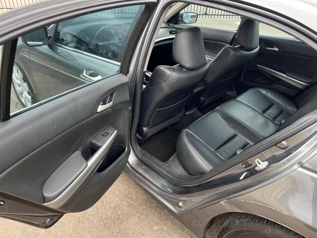 Honda Accord EX-L V-6 Sedan AT 2009