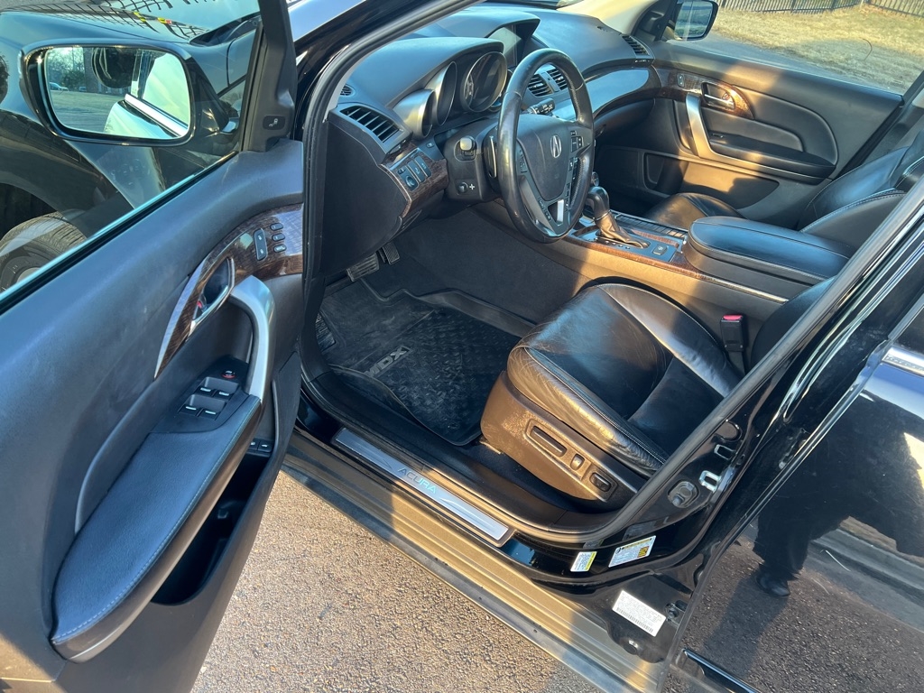 Acura MDX 6-Spd AT w/Advance Package 2011