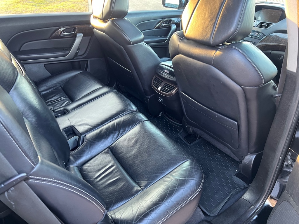 Acura MDX 6-Spd AT w/Advance Package 2011