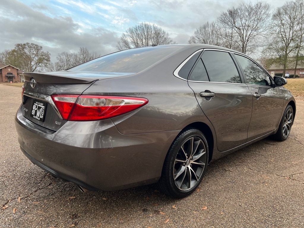 Toyota Camry XSE V6 2015