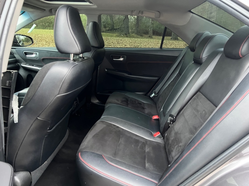 Toyota Camry XSE V6 2015