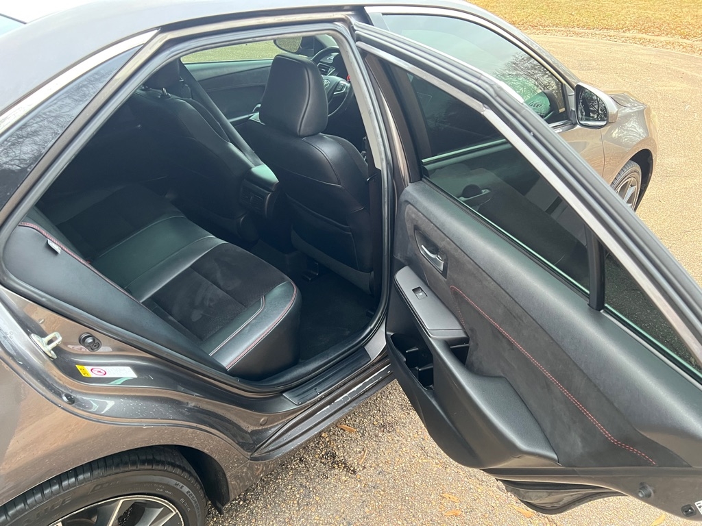 Toyota Camry XSE V6 2015