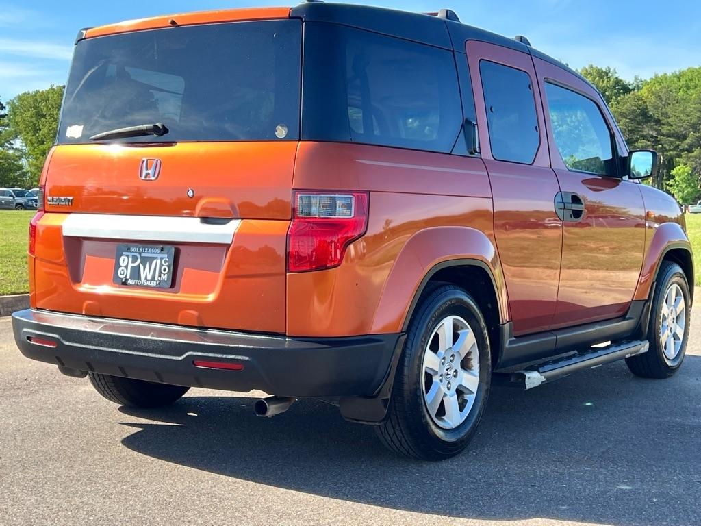 Honda Element EX 2WD AT 2010