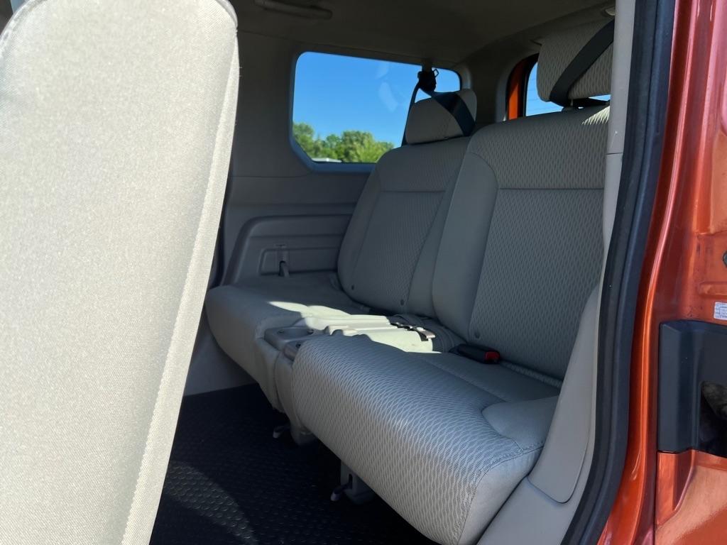 Honda Element EX 2WD AT 2010