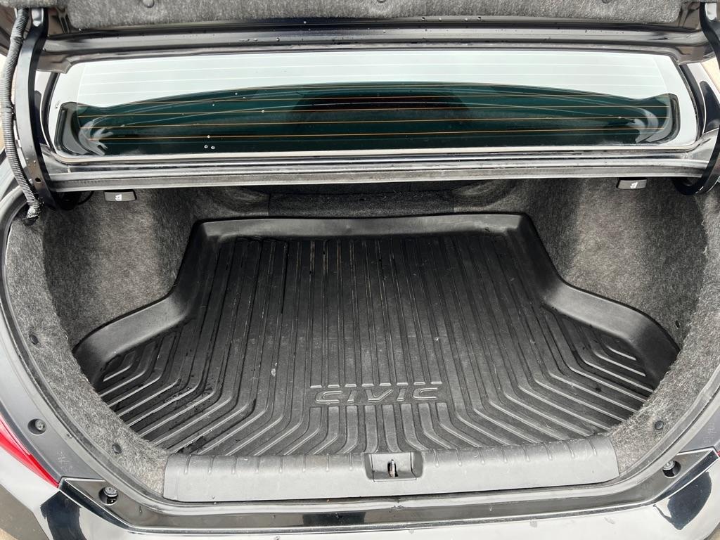 Honda Civic Touring Sedan CVT 2016