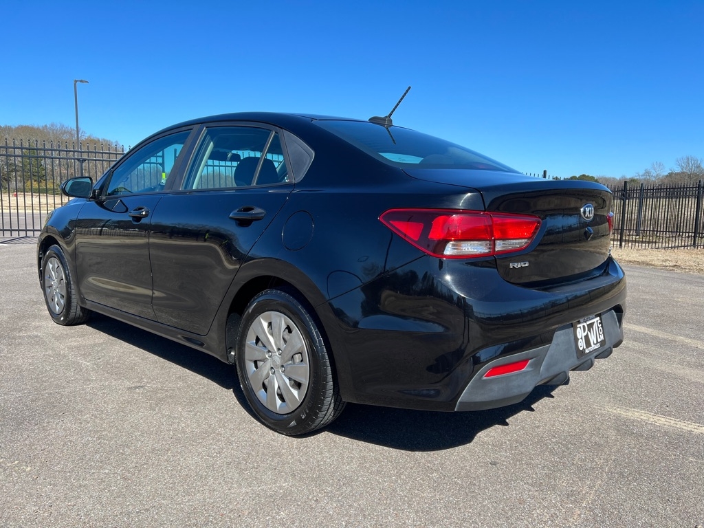 Kia Rio  2018