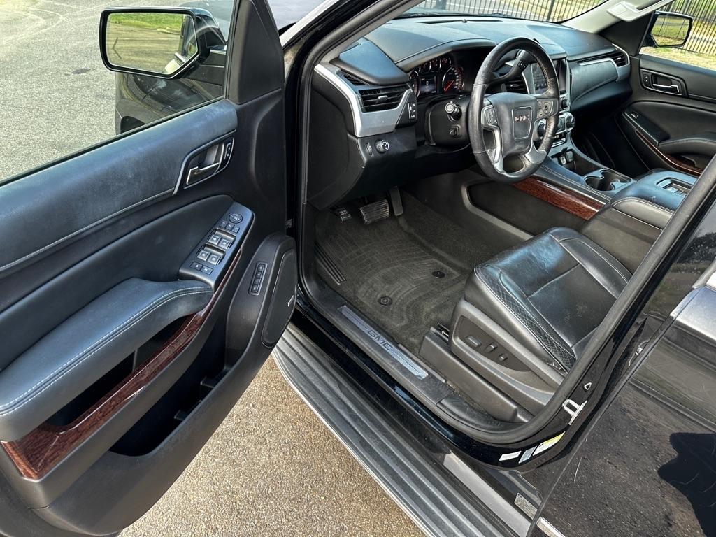 GMC Yukon XL SLT 2WD 2016