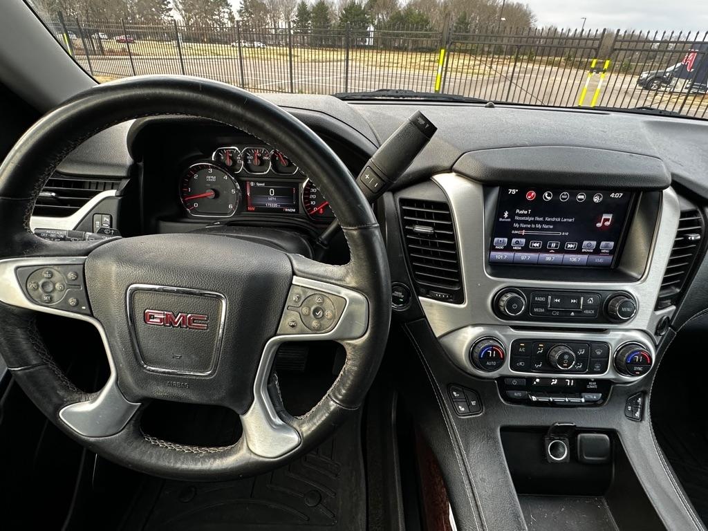 GMC Yukon XL SLT 2WD 2016