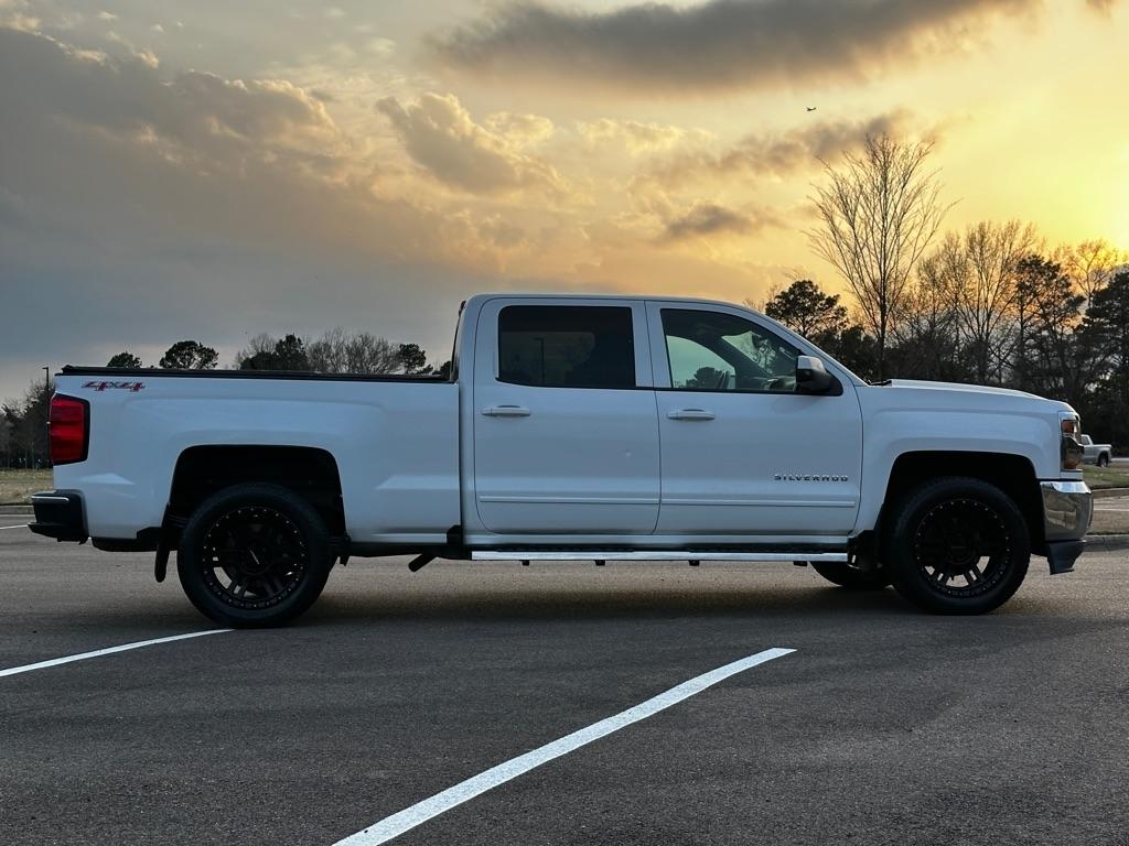 Chevrolet Silverado 1500 LT Crew Cab 4WD 2016