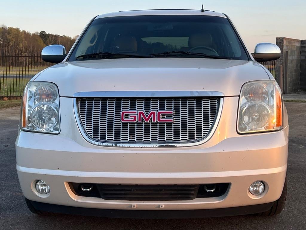 GMC Yukon SLT1 2WD 2012