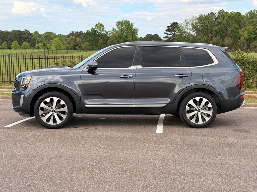 Kia Telluride S 2020