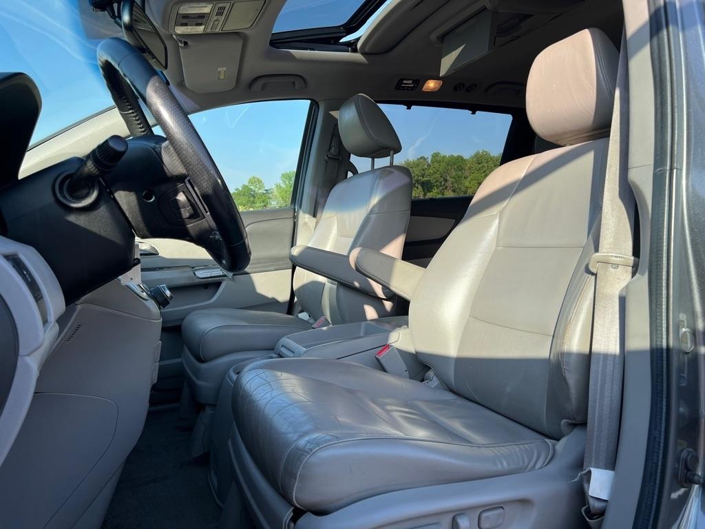 Honda Odyssey Touring 2012