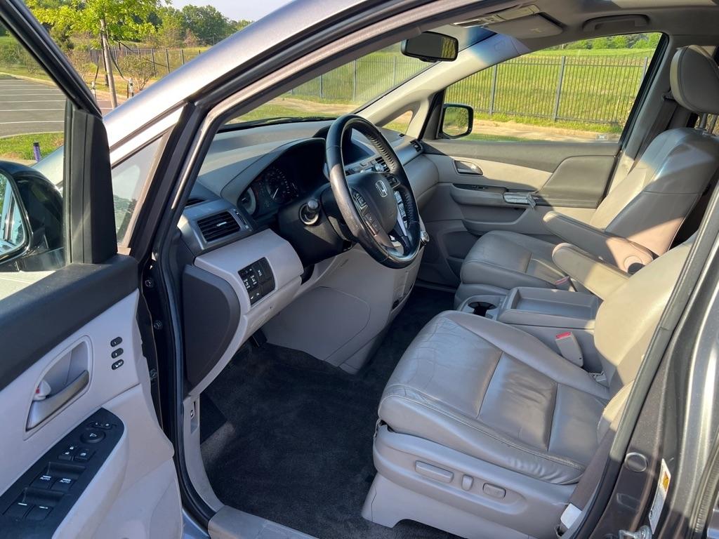 Honda Odyssey Touring 2012