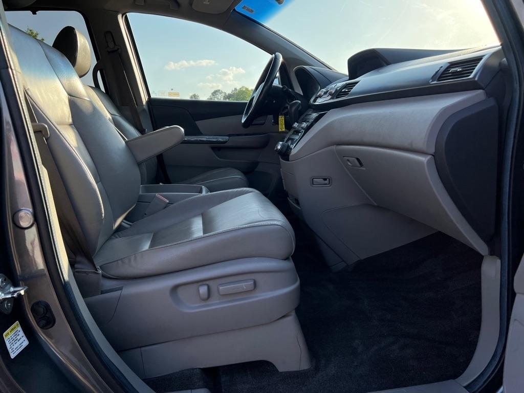 Honda Odyssey Touring 2012