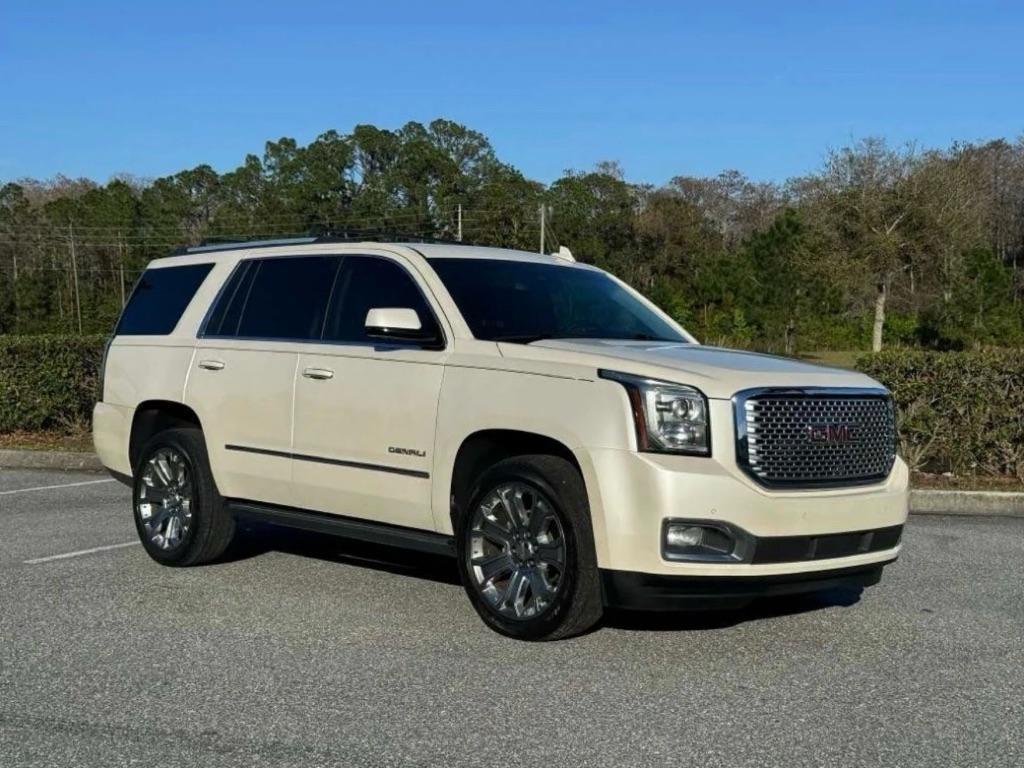 GMC Yukon Denali 4WD 2015