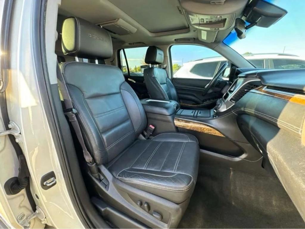 GMC Yukon Denali 4WD 2015