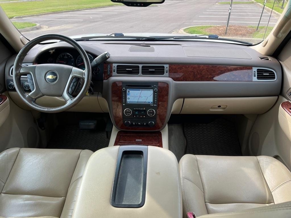 Chevrolet Avalanche LTZ 4WD 2013