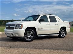 2013 Chevrolet Avalanche 