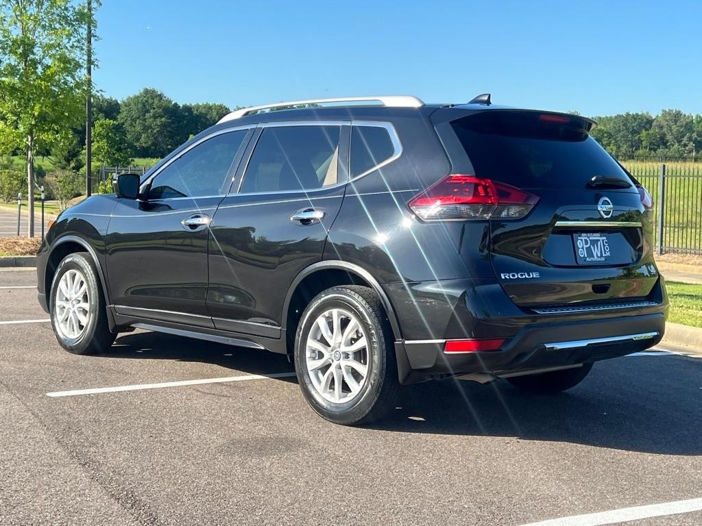 Nissan Rogue SV 2WD 2018