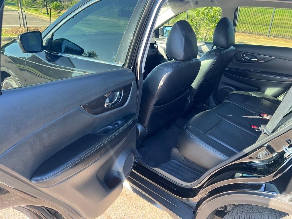 Nissan Rogue SV 2WD 2018