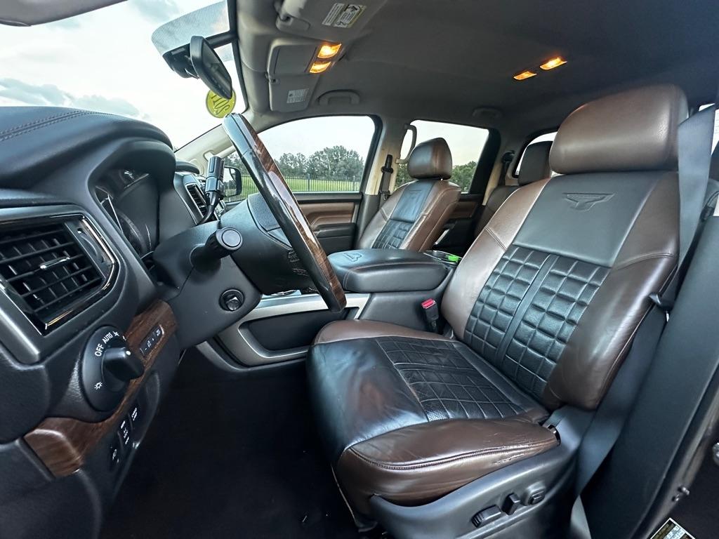 2017 Nissan Titan Platinum Reserve - Photo 7
