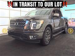 2017 Nissan Titan 