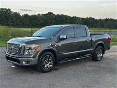 2017 Nissan Titan 