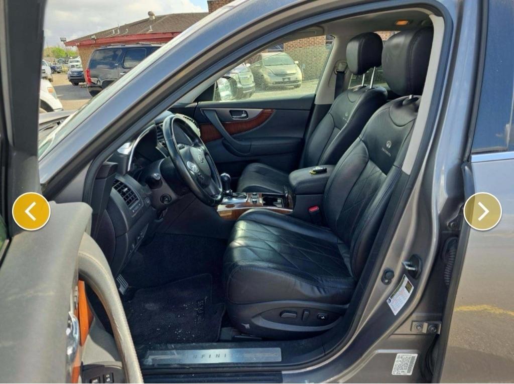 Infiniti FX FX35 AWD 2011